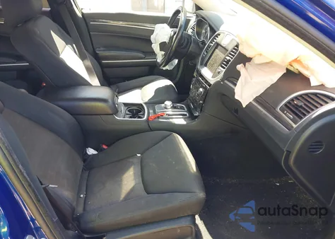 2019 Chrysler 300 Touring from USA, damaged, VIN 2C3CCAAG9KH565162